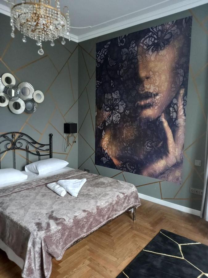 Santorini Hotel Codru Bagian luar foto